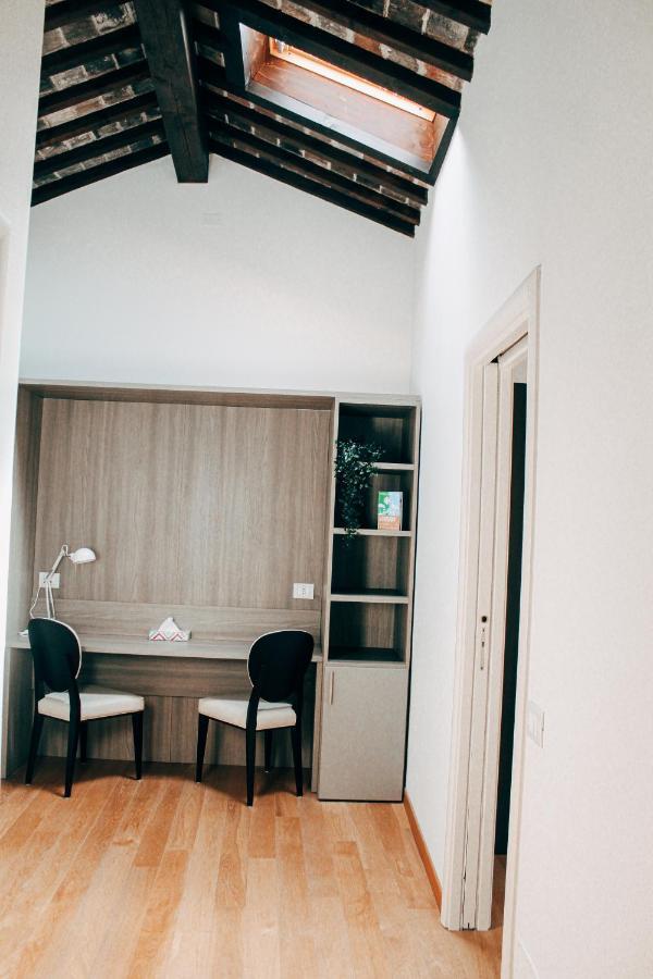 My Loft Aparthotel Ferrara Exteriör bild