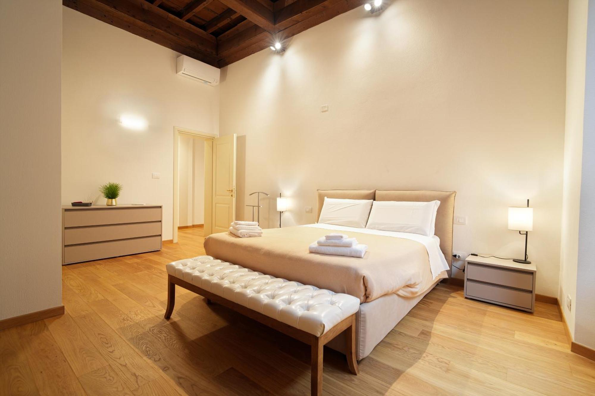 My Loft Aparthotel Ferrara Exteriör bild